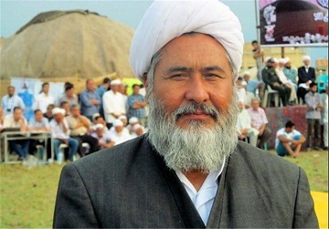  ماجرای شفای چشم بیمار  آخوند قزل یک روحانی اهل سنت توسط حضرت رضا «ع»